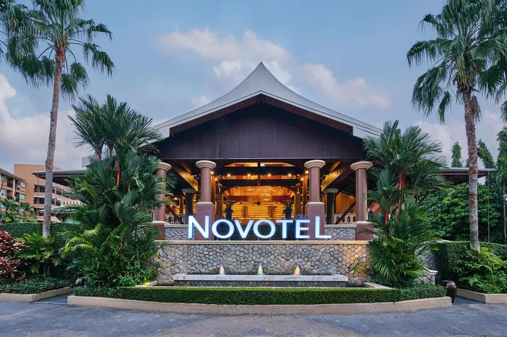 Novotel Phuket Vintage Park Resort image 4