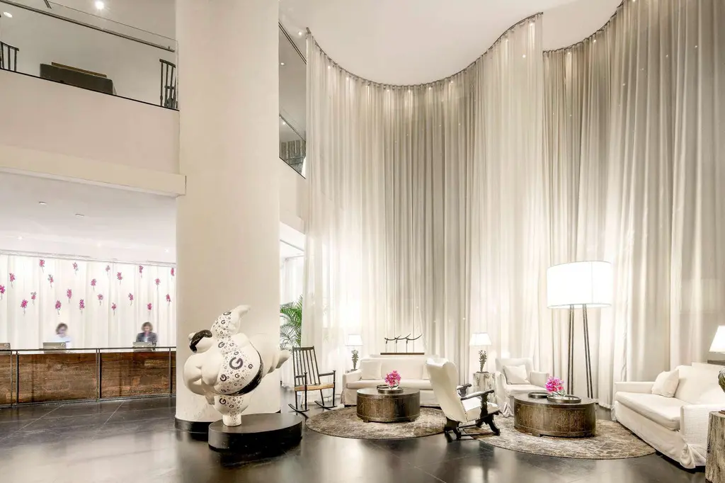 Pullman Bangkok Hotel G image 9