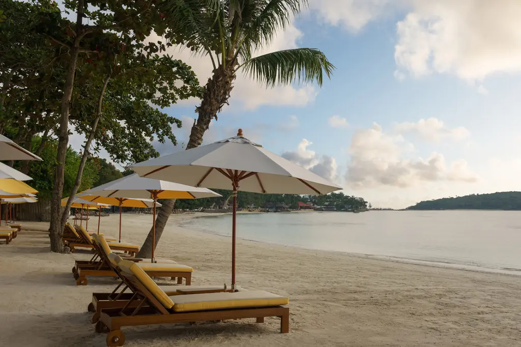 SALA Samui Chaweng Beach Resort image 4