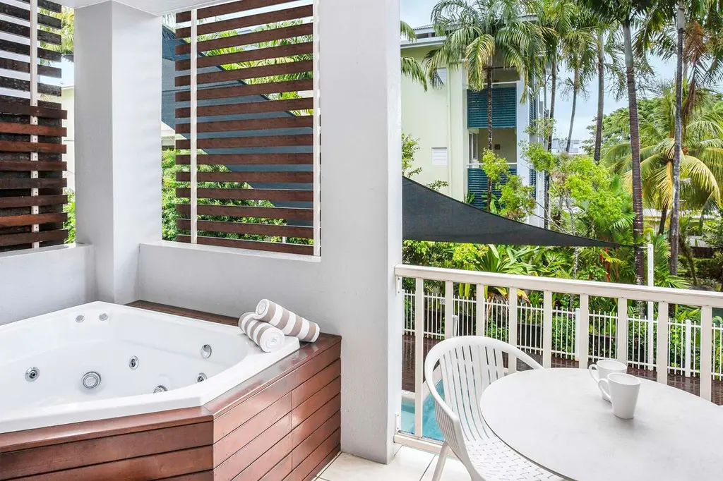 Mantra Aqueous Port Douglas image 8