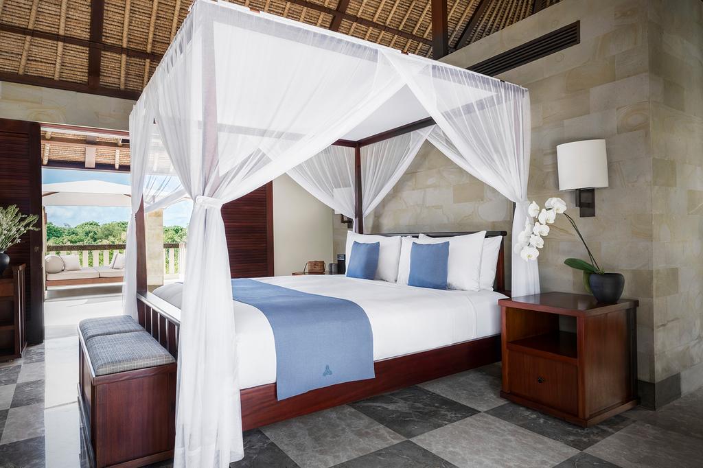 REVĪVŌ Wellness Resort Nusa Dua Bali image 2