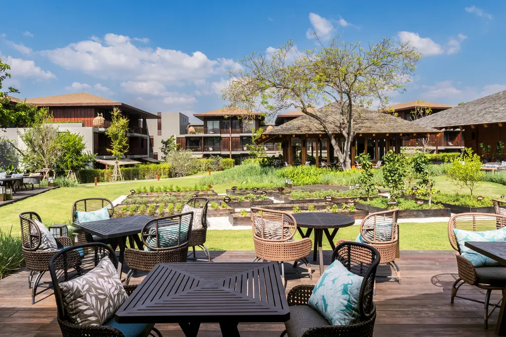 Andaz Pattaya Jomtien Beach image 2