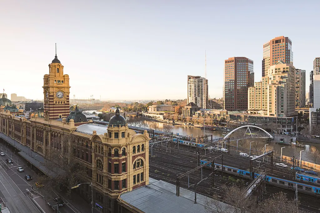 Rendezvous Hotel Melbourne image 2
