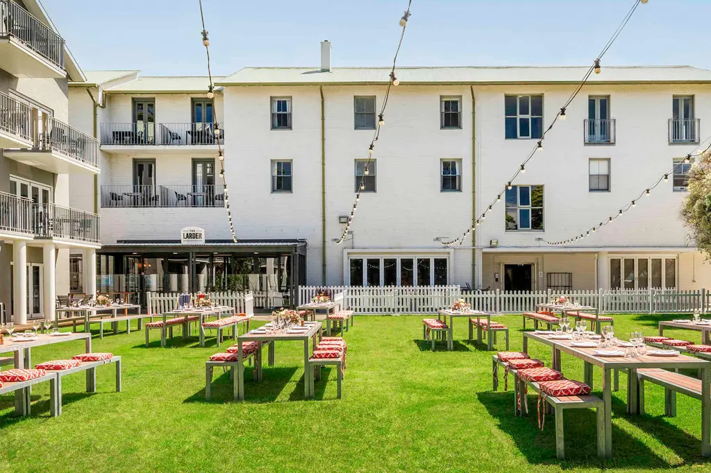 Mantra Lorne image 8