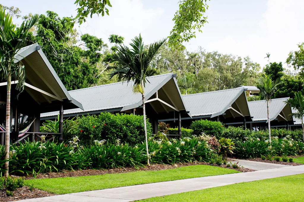 Palm Bungalows image 4