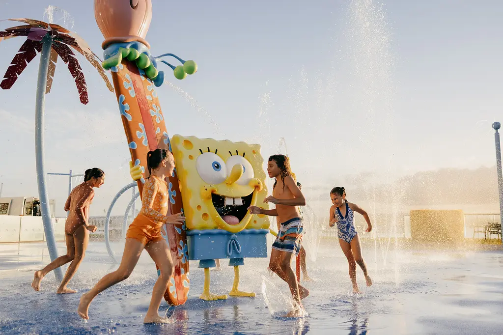 Sea World Resort image 11