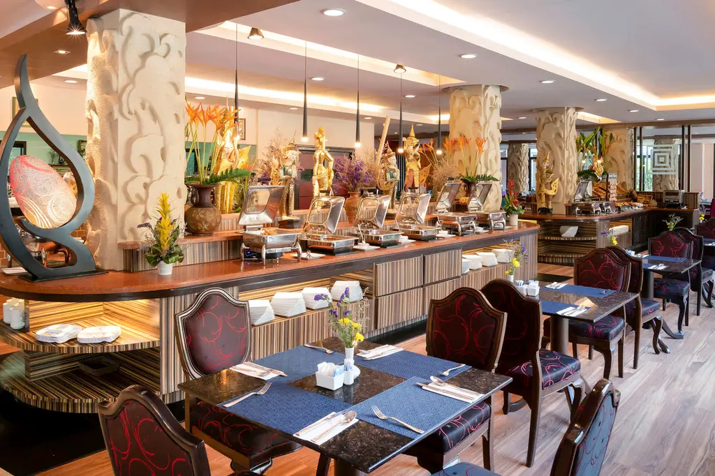 Novotel Phuket Vintage Park Resort image 6