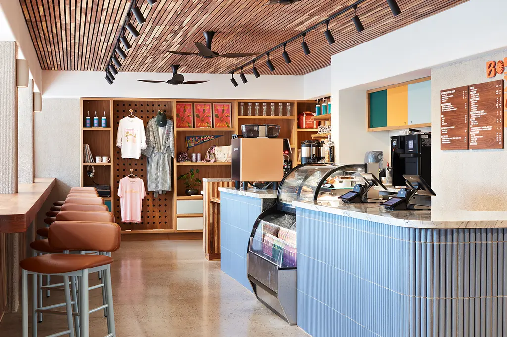 Wayfinder Waikiki image 10