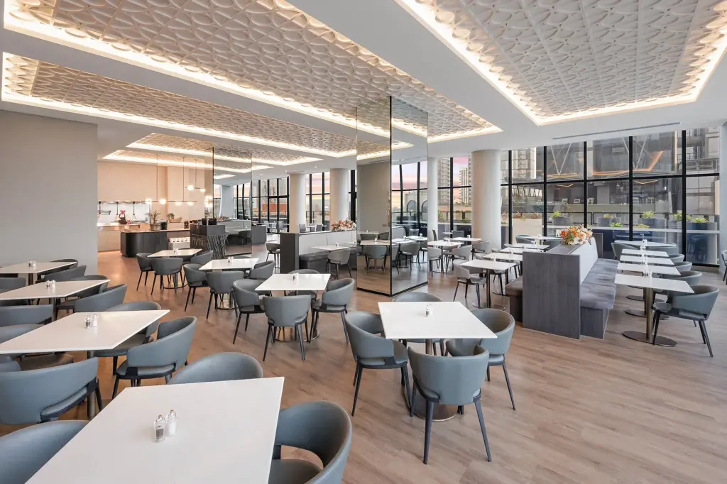 Oakwood Premier Melbourne image 4