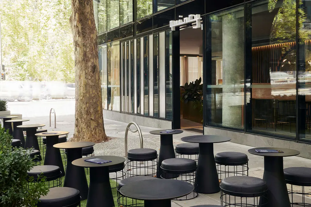 Quincy Hotel Melbourne image 10