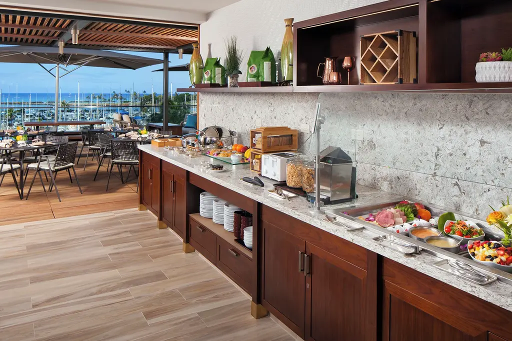 Prince Waikiki image 14