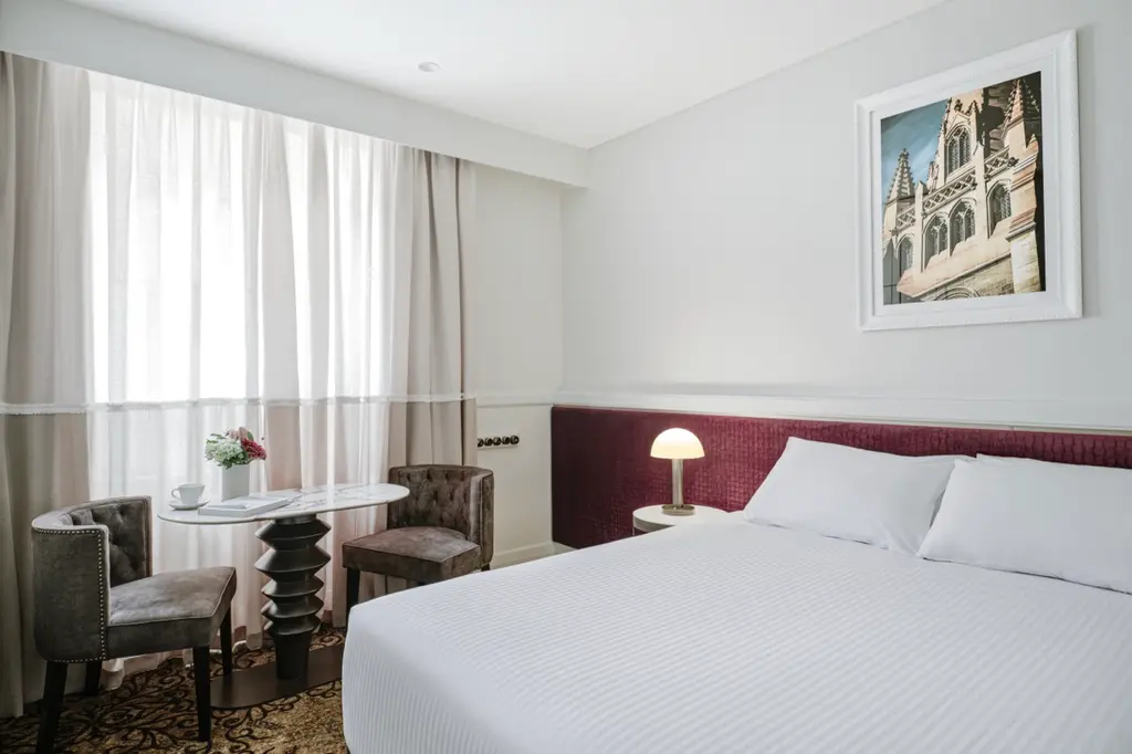 Rendezvous Hotel Melbourne image 3