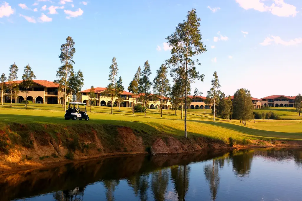 Château Élan at The Vintage image 2