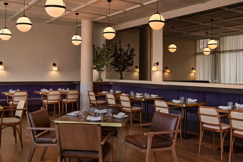 25hours Hotel The Olympia image 6