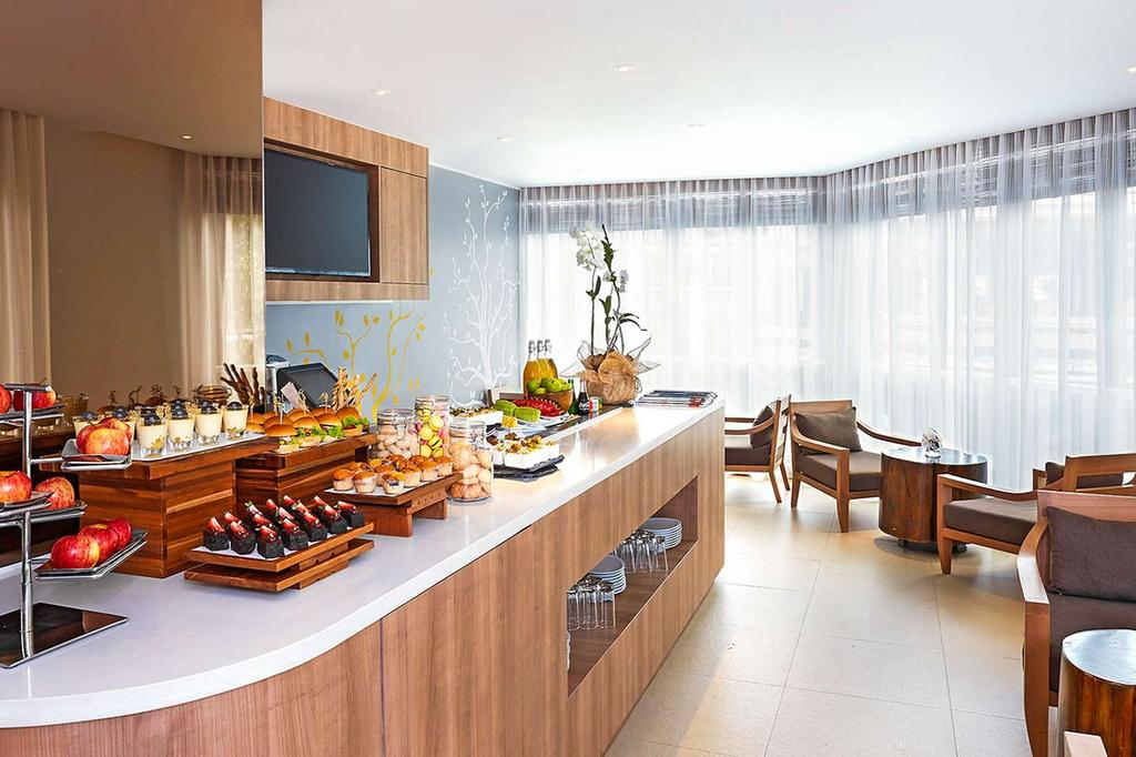 Grand Mercure Phuket Patong image 7