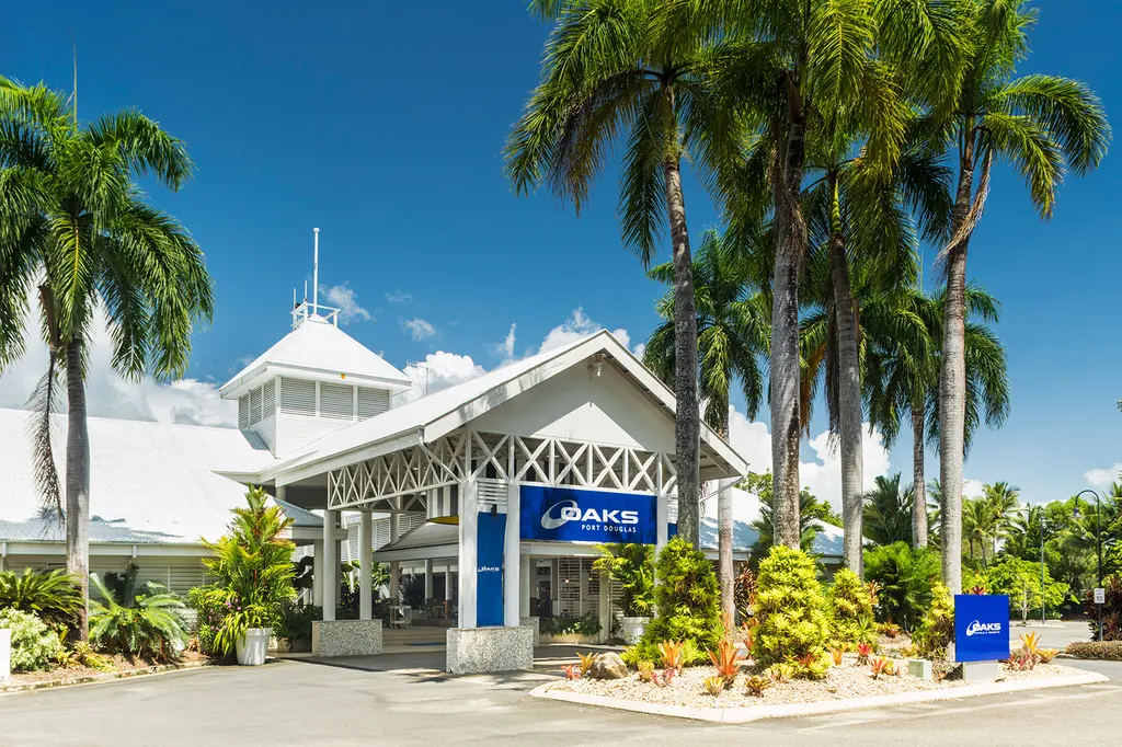 Oaks Port Douglas Resort image 7