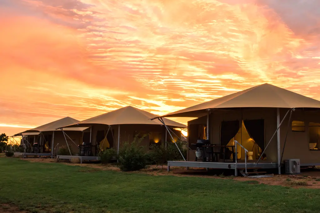 Mitchell Grass Retreat image 1