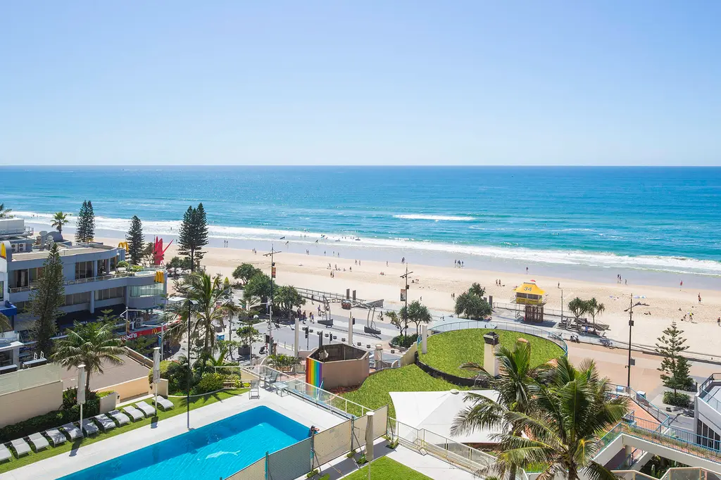 Paradise Centre Apartments Surfers Paradise image 4