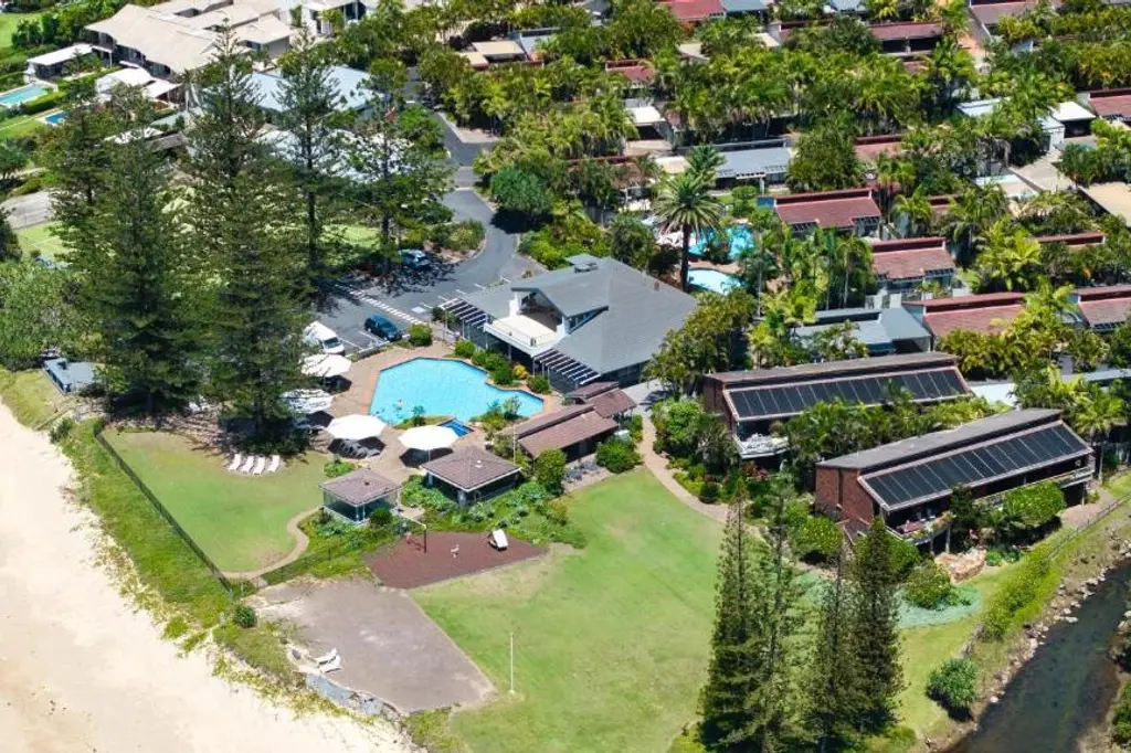 Nautilus Beach Resort by Charlesworth image 8