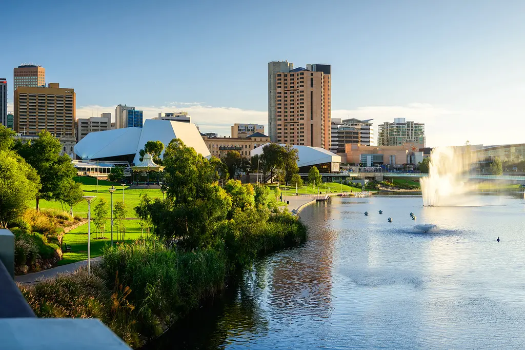 Mayfair Hotel Adelaide image 4