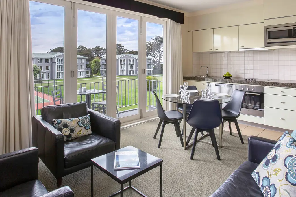 Mantra Lorne image 7