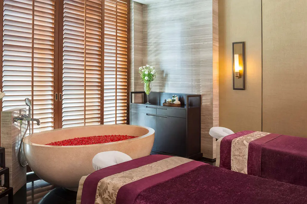 Siam Kempinski Hotel Bangkok image 8