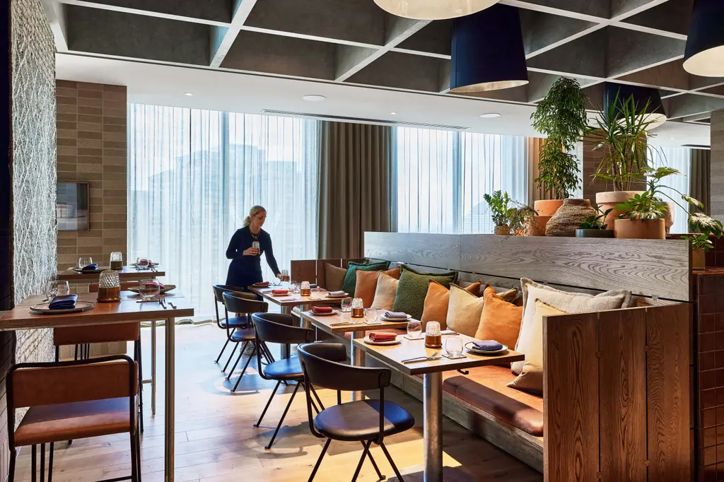 Hyatt Centric Melbourne image 12