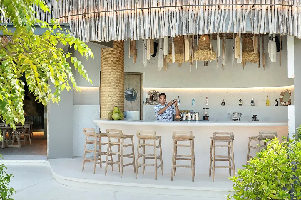 Cross Bali Breakers Resort image 10