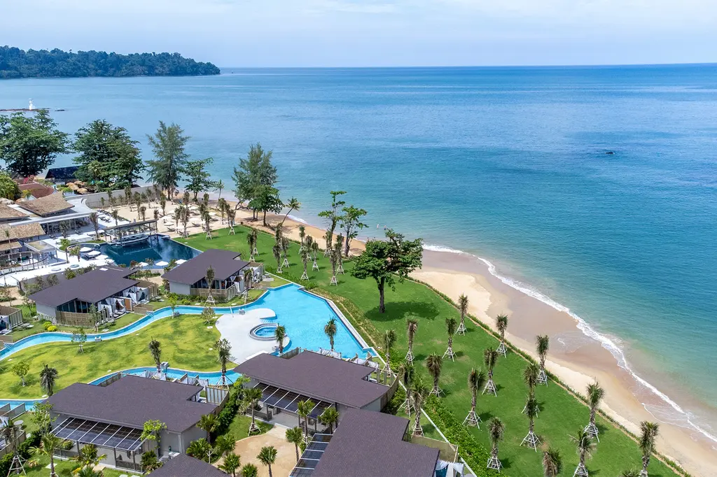 The Little Shore Khao Lak by Katathani image 4