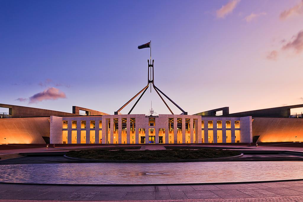 Little National Hotel Canberra image 4