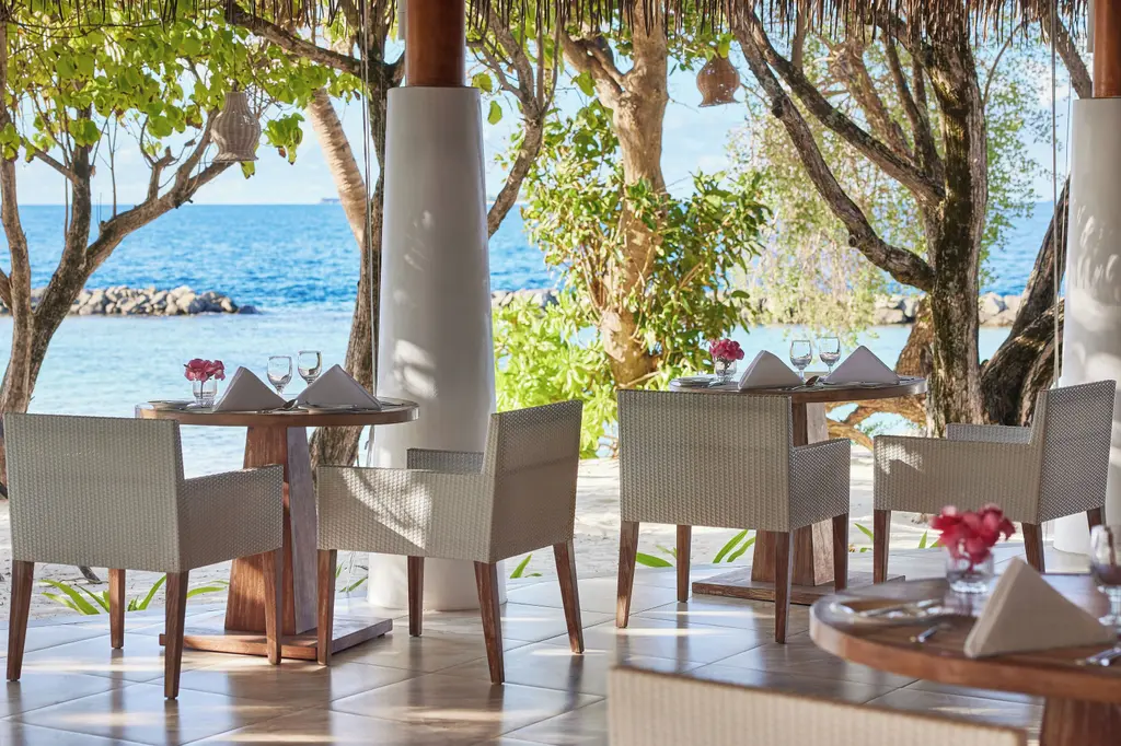 NH Maldives Kuda Rah Resort image 4