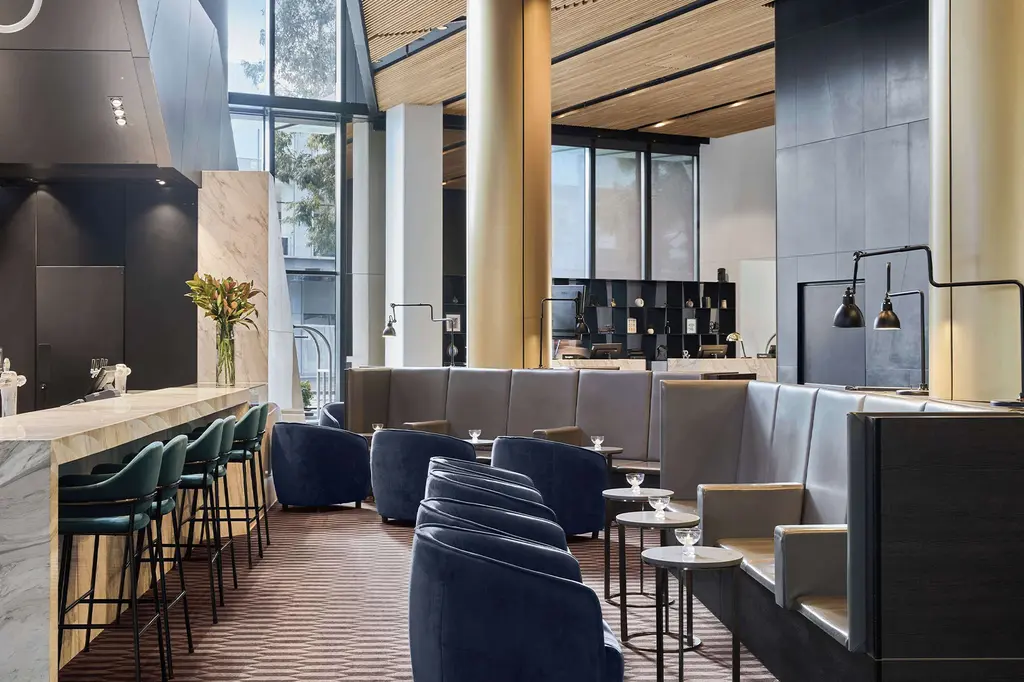 Vibe Hotel Melbourne Docklands image 12