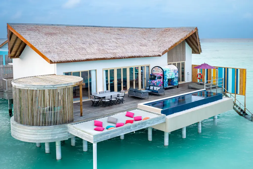 Hard Rock Hotel Maldives image 10