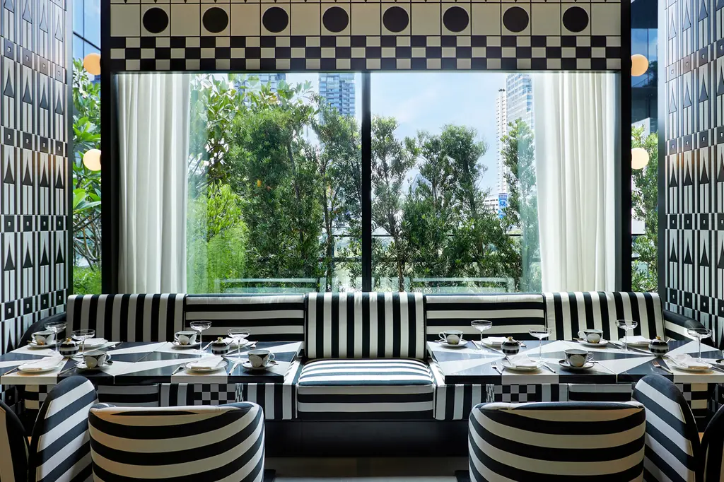 The Standard, Bangkok Mahanakhon image 9