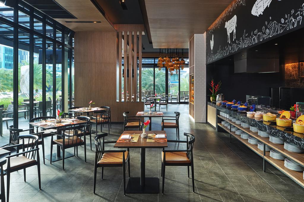 Holiday Inn Resort Krabi Ao Nang Beach, an IHG Hotel image 2