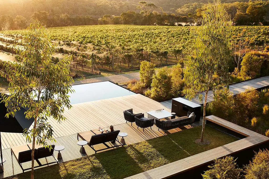 Jackalope Hotel image 1