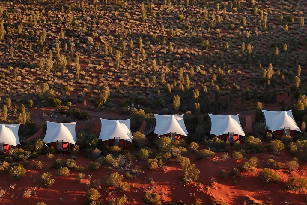 Longitude 131° image 9