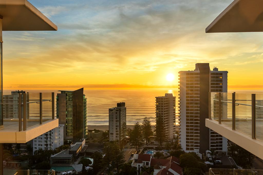 Wyndham Surfers Paradise image 9