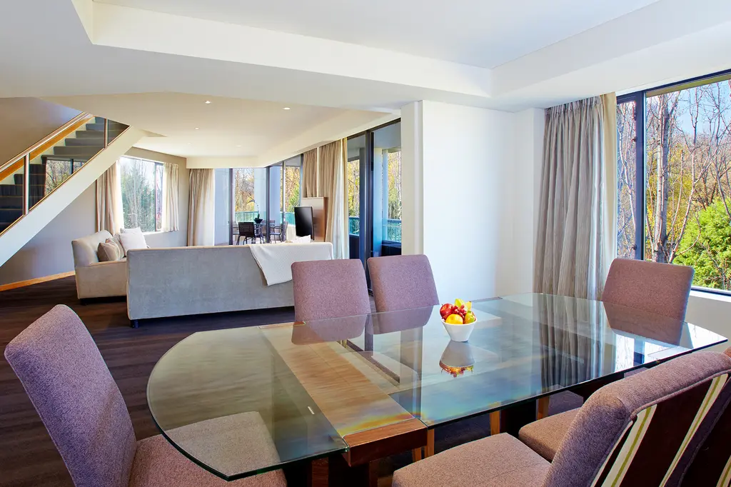 Crowne Plaza Canberra, an IHG Hotel image 6