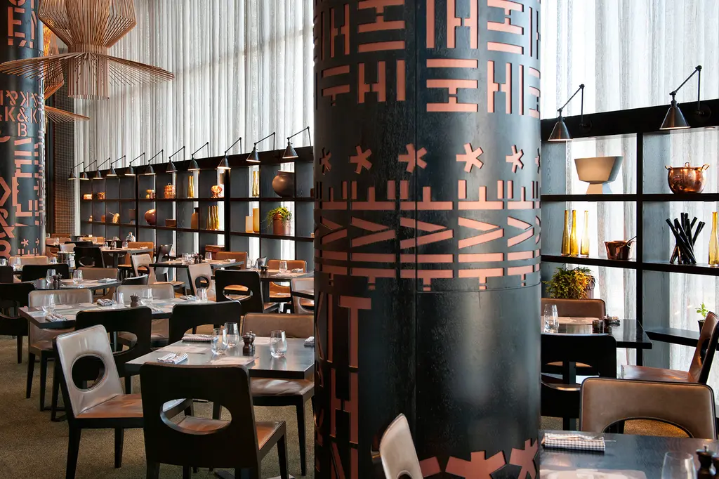 Crown Metropol Melbourne image 2