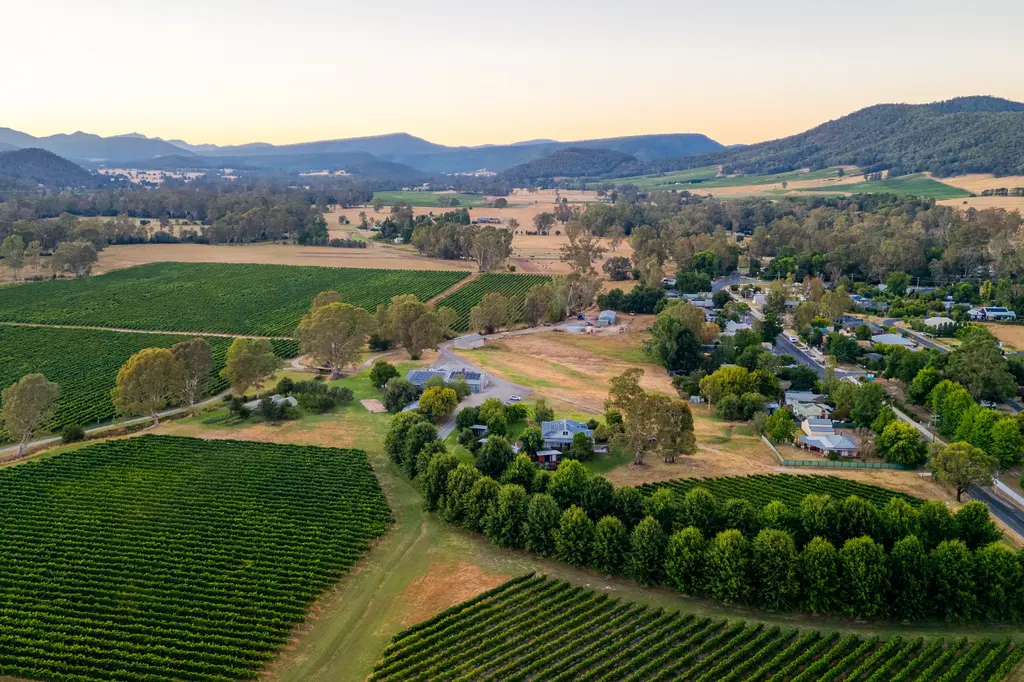 Dal Zotto Homestead and Petite Retreats image 1