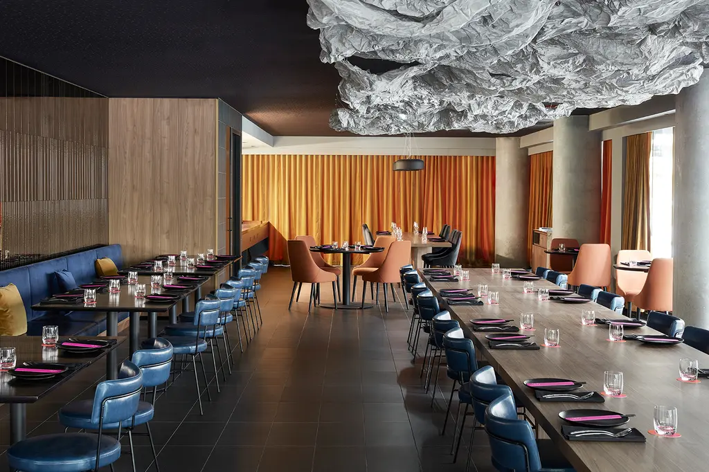 Quincy Hotel Melbourne image 1