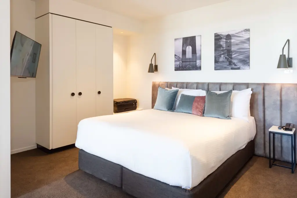 Oaks R Suites Geelong image 3
