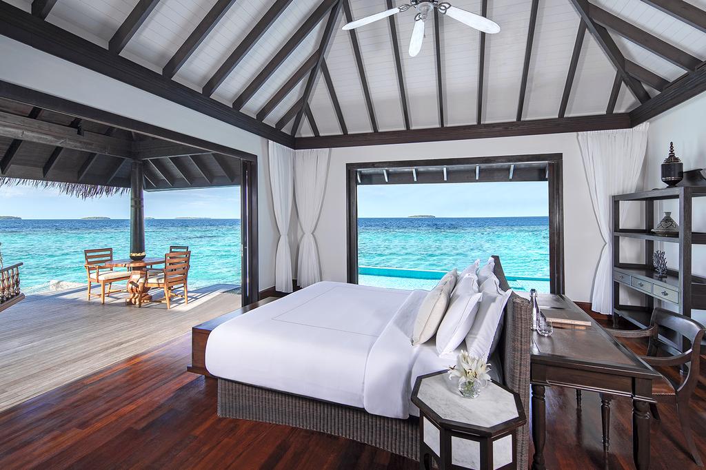 Anantara Kihavah Maldives Villas image 3