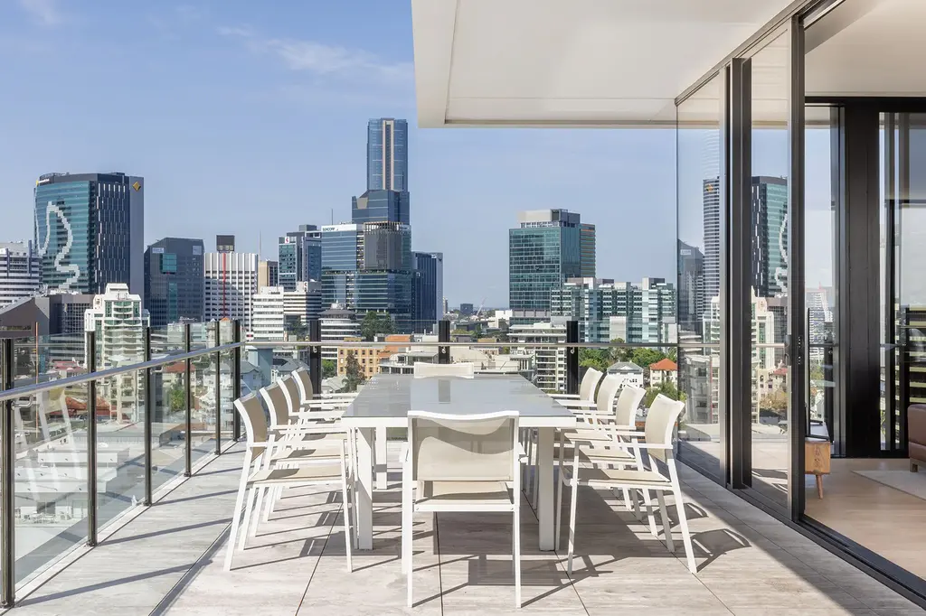 The Johnson Brisbane - Art Series image 8