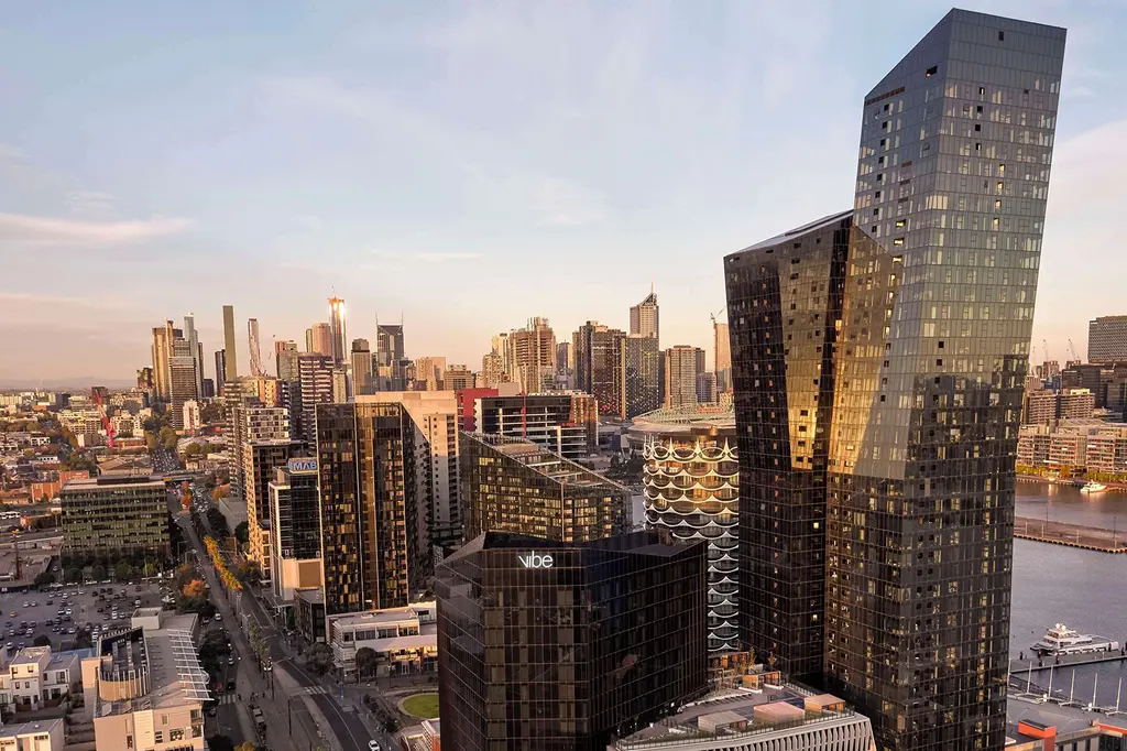 Vibe Hotel Melbourne Docklands image 4