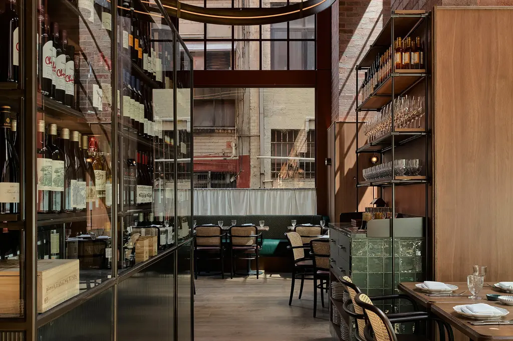 HYDE Melbourne Place image 14