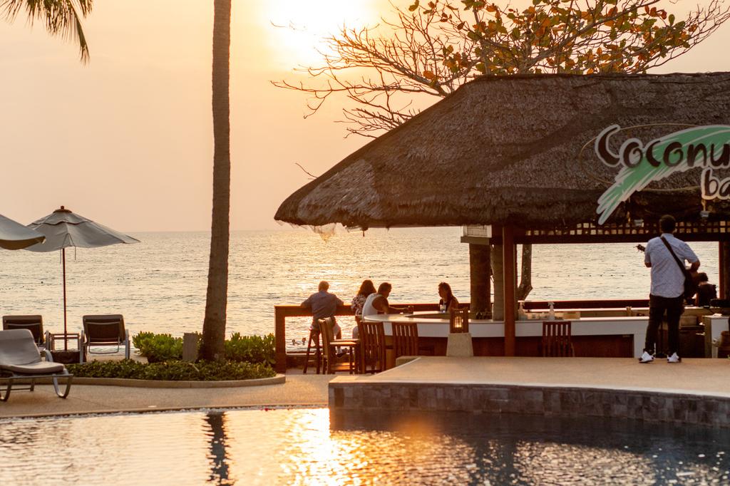 Katathani Phuket Beach Resort image 8