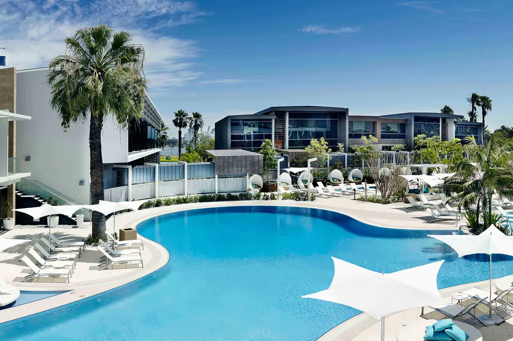 Crown Metropol Perth image 6