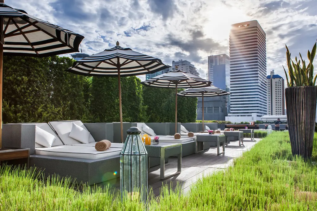 Mövenpick Hotel Sukhumvit 15 Bangkok image 6